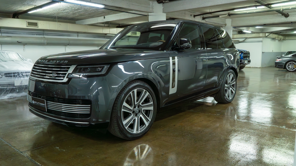 Range Rover SV